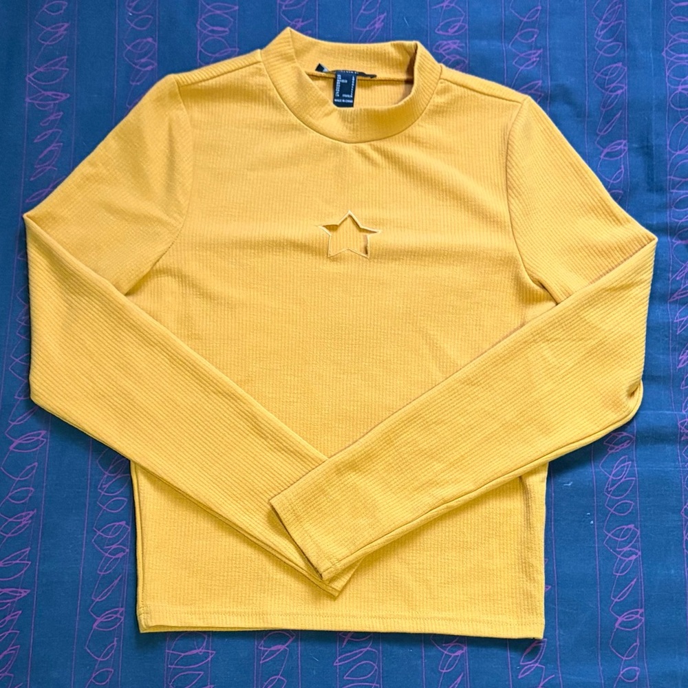 Forever 21 Yellow Long Sleeve Shirt